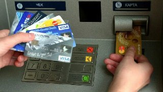 Фельдшер скорой помощи осуждён за кражу 250 тысяч рублей